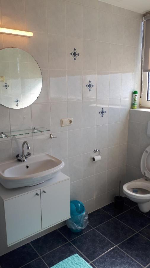Appartement Esta Бурен Екстериор снимка