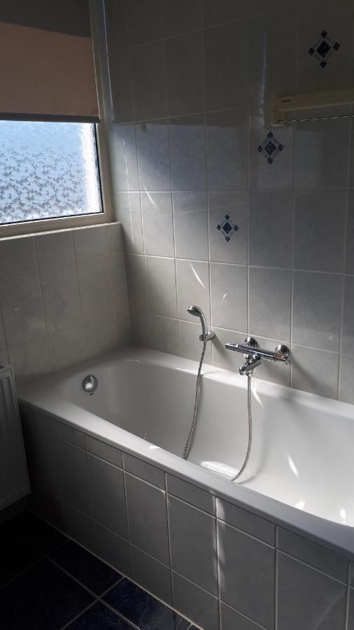 Appartement Esta Бурен Екстериор снимка