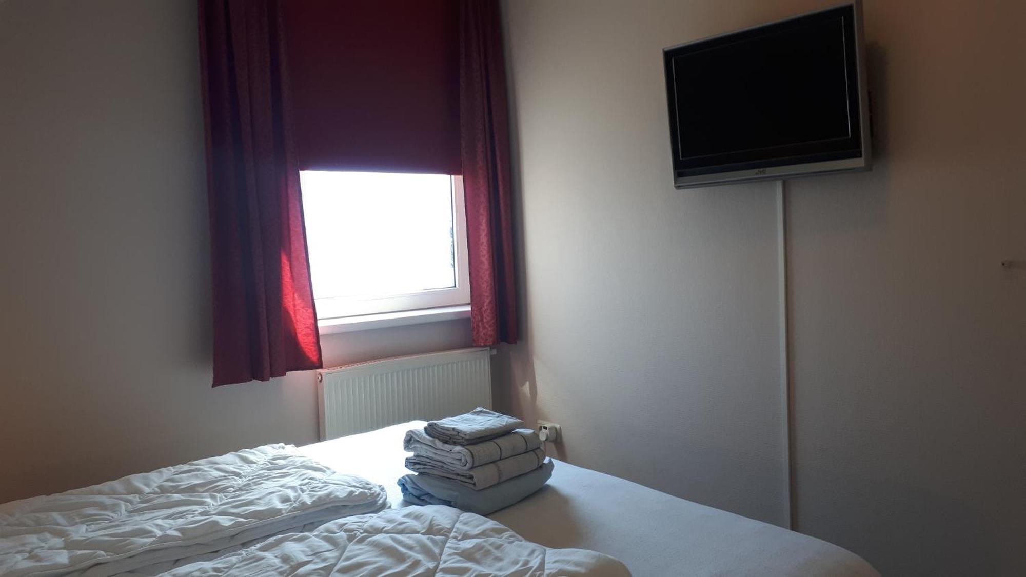 Appartement Esta Бурен Екстериор снимка